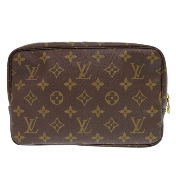 AUTHENTIC LOUIS VUITTON Monogram Trousse Toilette 23 Pouch Bag LTJ451-010226